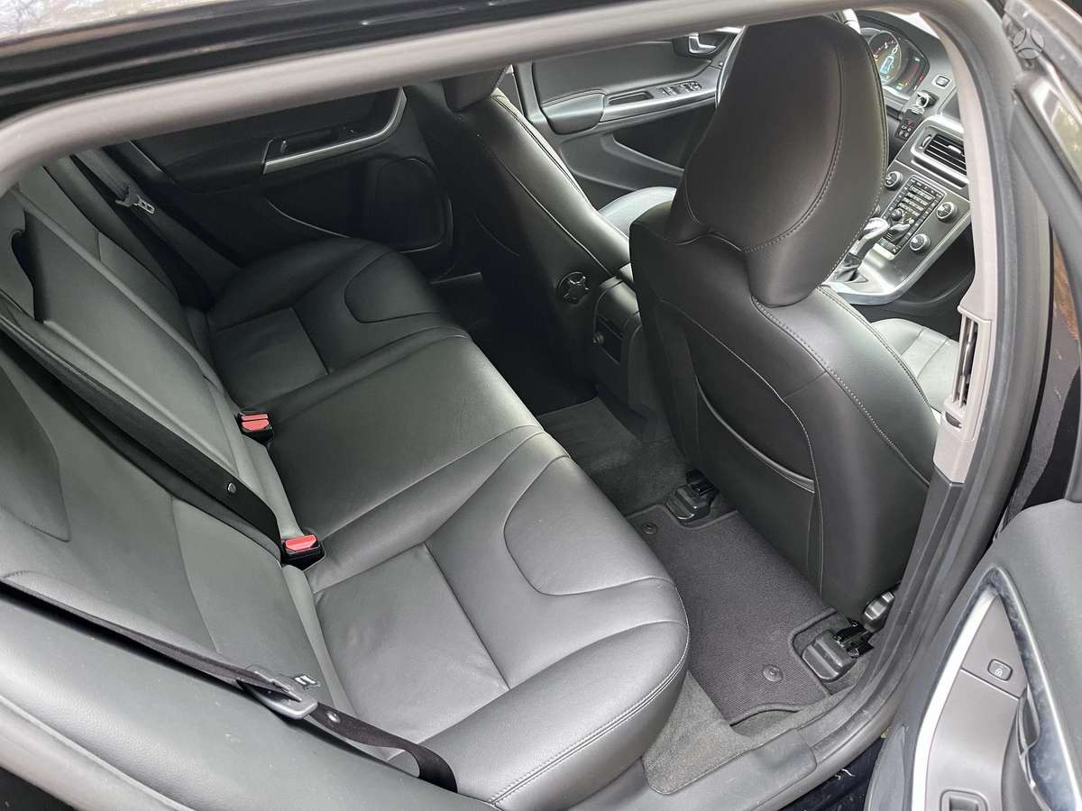 Volvo V60, 2.0 l., wagon