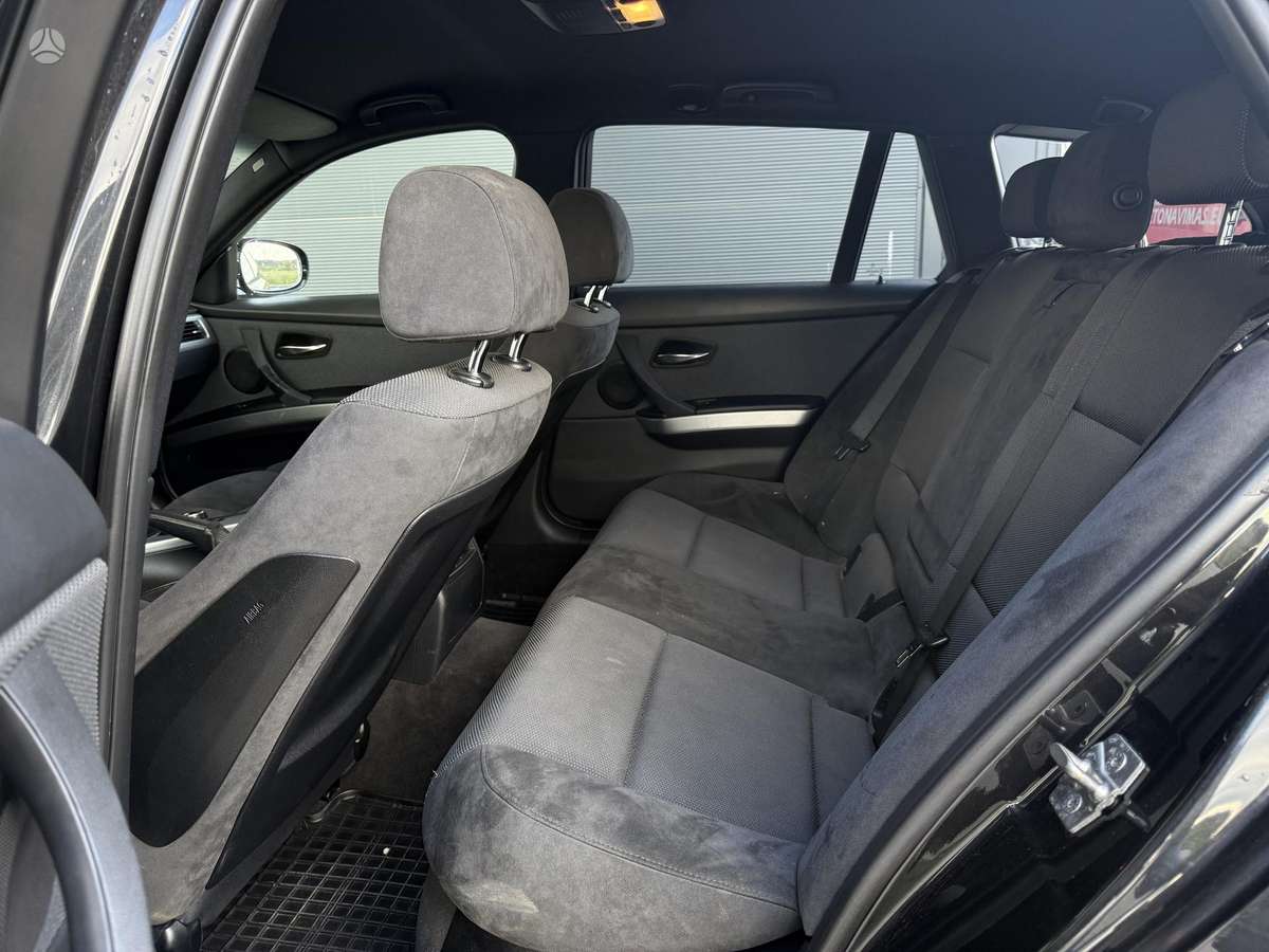 BMW 320, 2.0 l., wagon