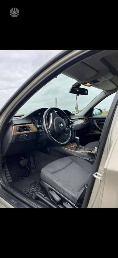 BMW 320, 2.0 l., wagon