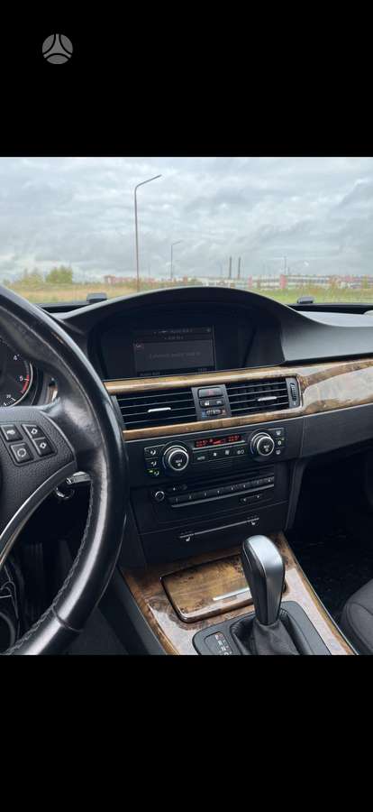 BMW 320, 2.0 l., wagon