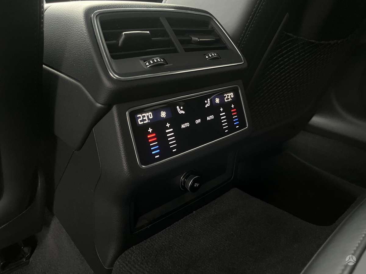 Audi A6, 3.0 l., wagon