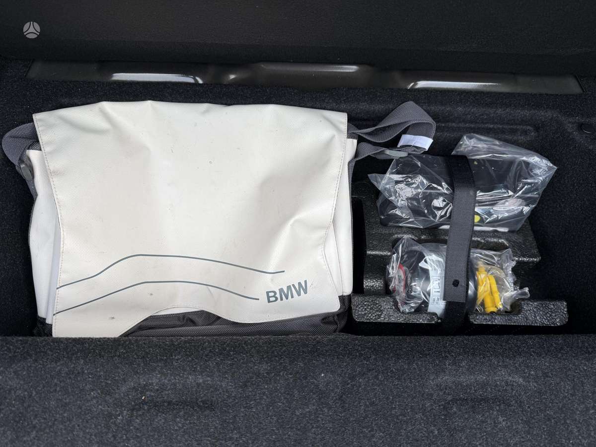 BMW 320, 2.0 l., sedanas