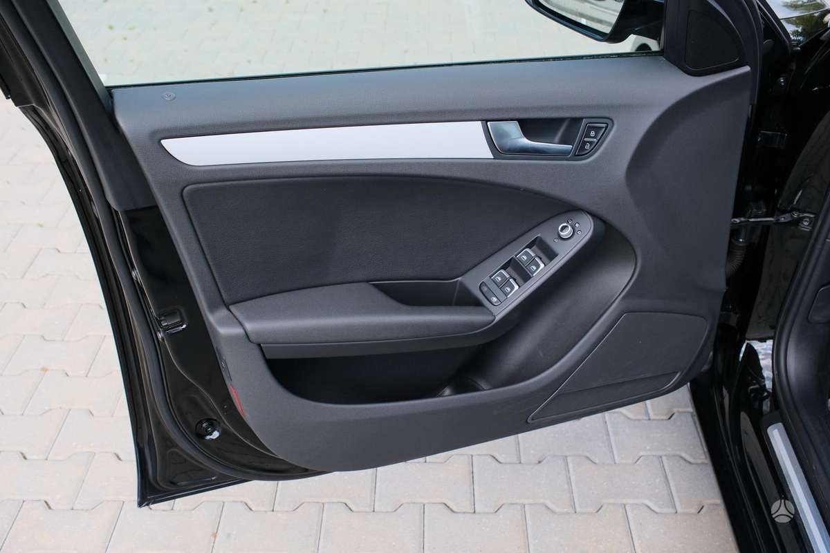 Audi A4, 2.0 l., Универсал