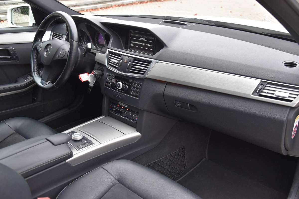 Mercedes-Benz E350, 3.0 l., Универсал