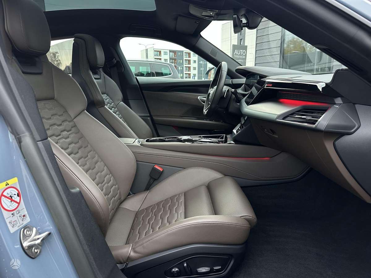 Audi e-tron GT, 93 кВт·ч, Хэтчбек