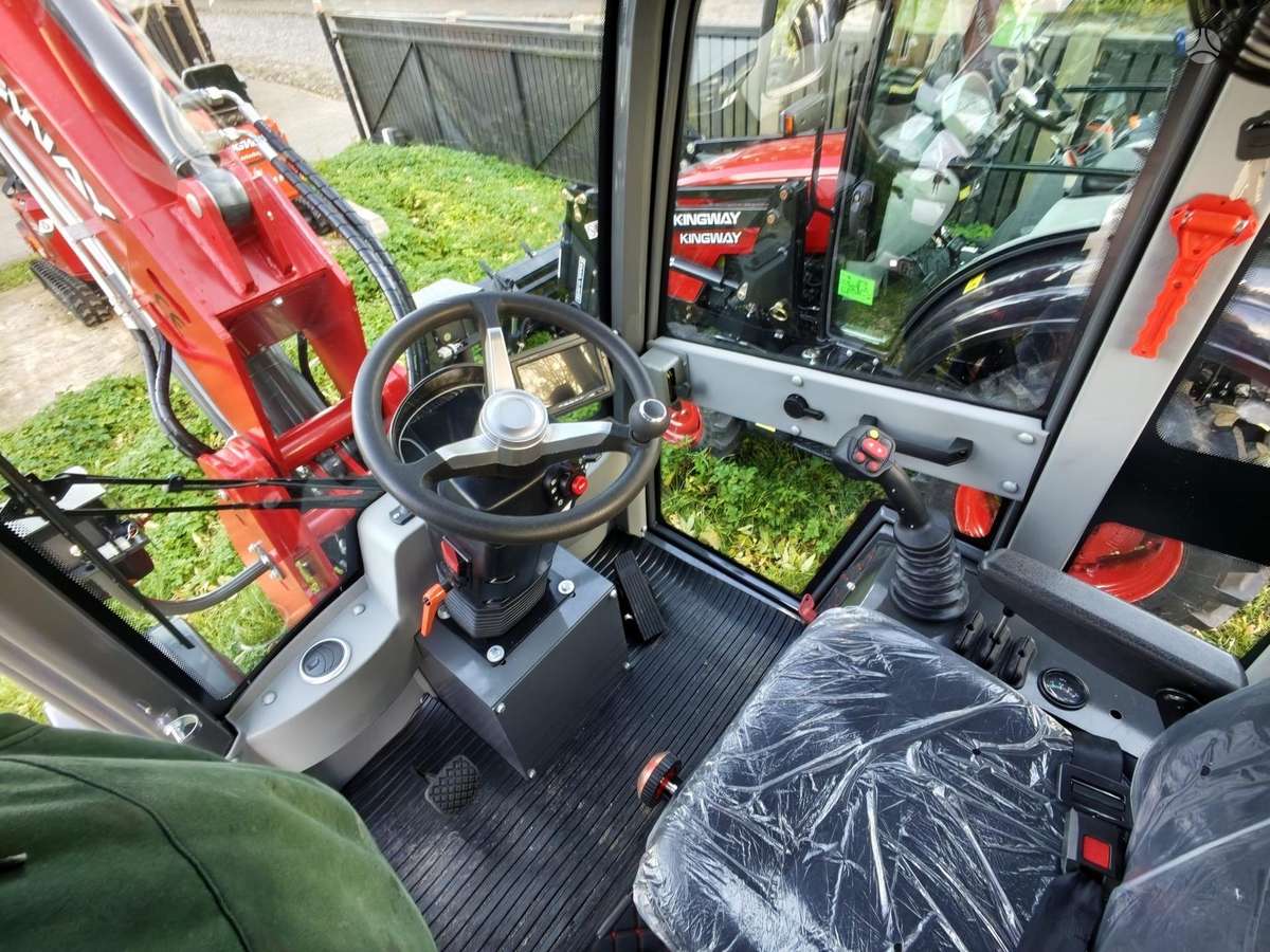 -Kita- Kingway farmer 815T, telescopic handler