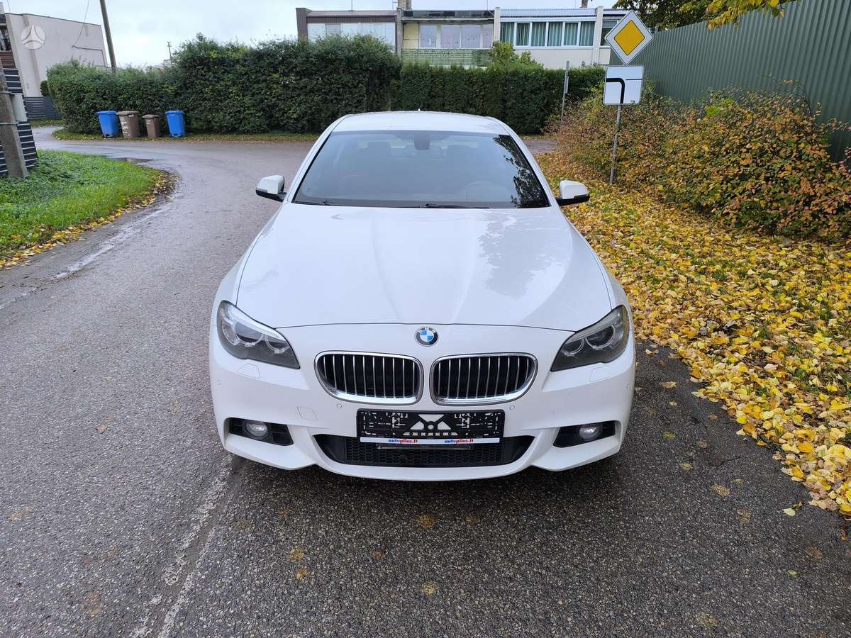 BMW 520, 2.0 l., Седан