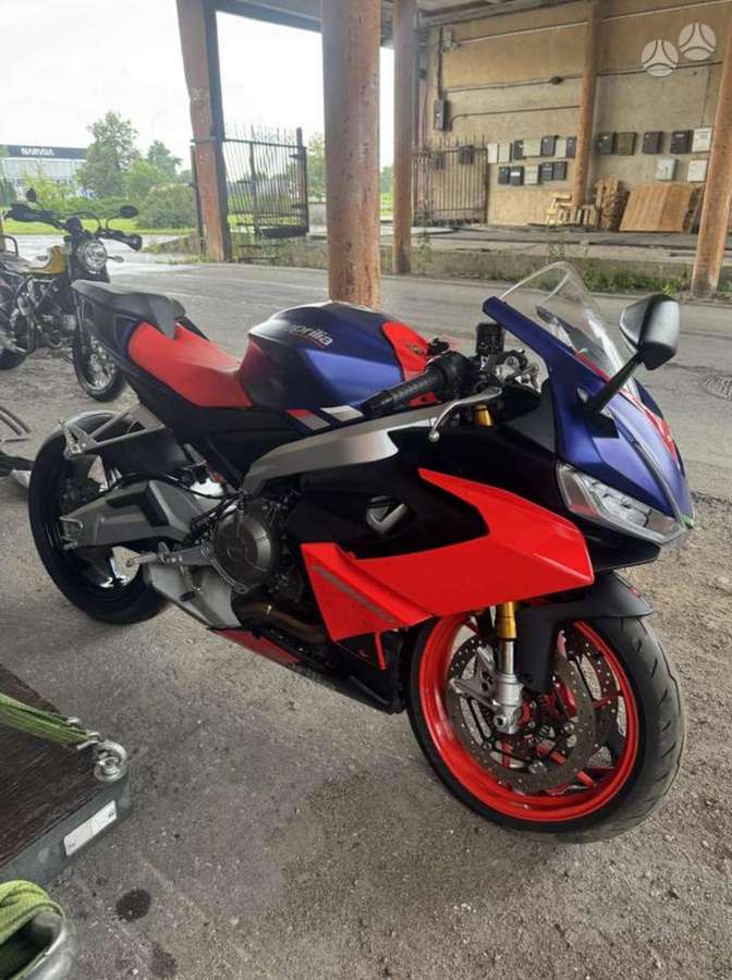 Aprilia RS, superbikes