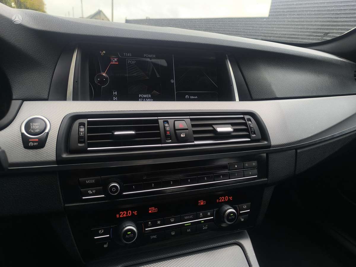 BMW 520, 2.0 l., Седан