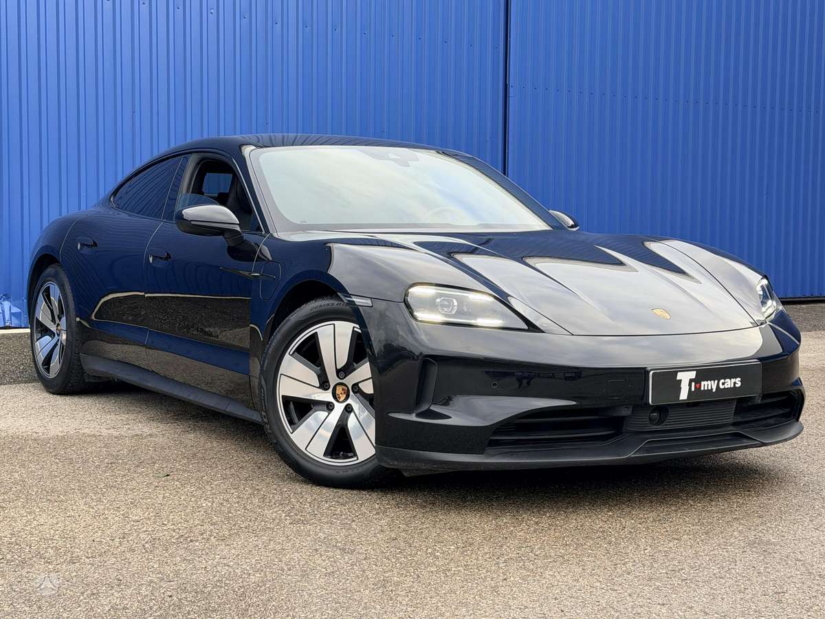 Porsche Taycan, hatchback