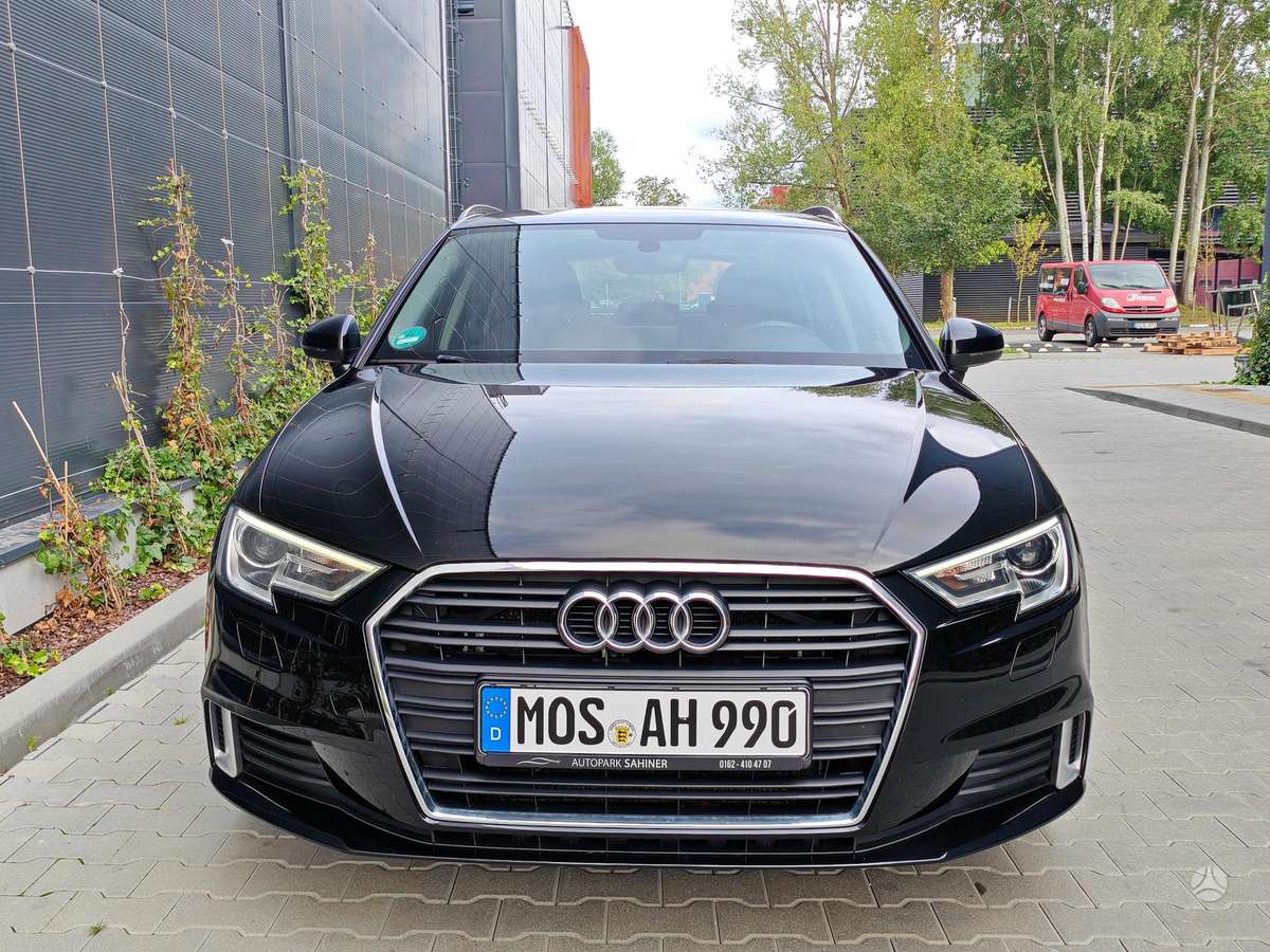 Audi A3, 1.0 l., Хэтчбек