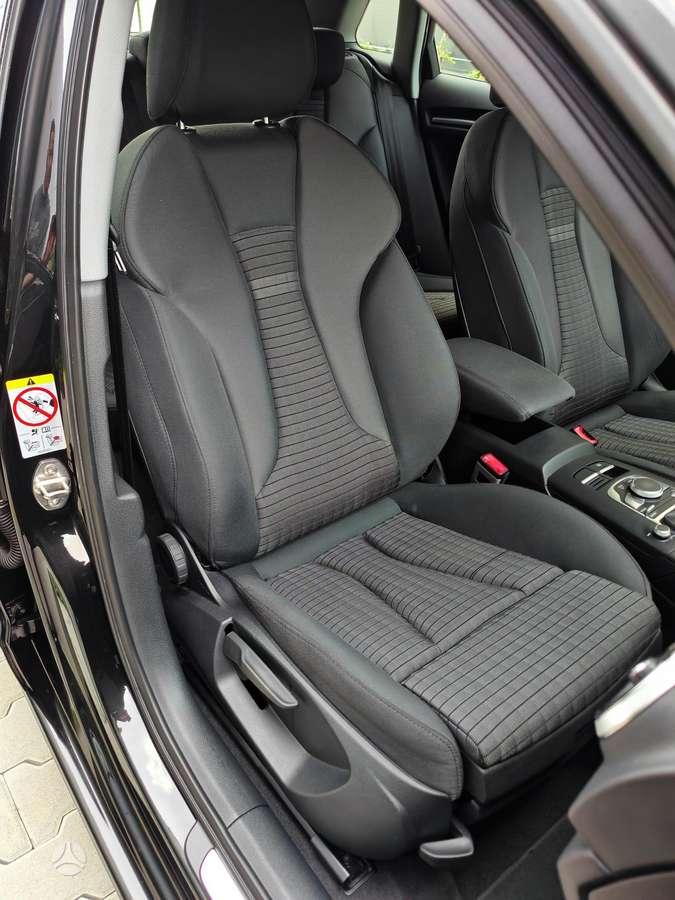 Audi A3, 1.0 l., hatchback