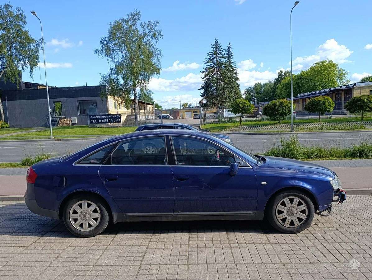 Audi A6, 1.8 l., Седан