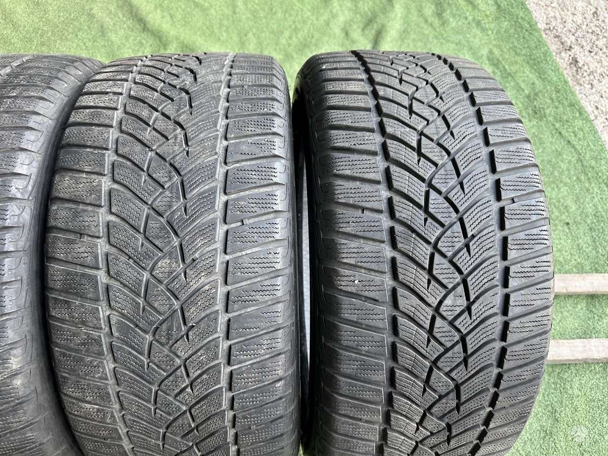 Goodyear 7mm, 2020m, зимние 245/40 R18