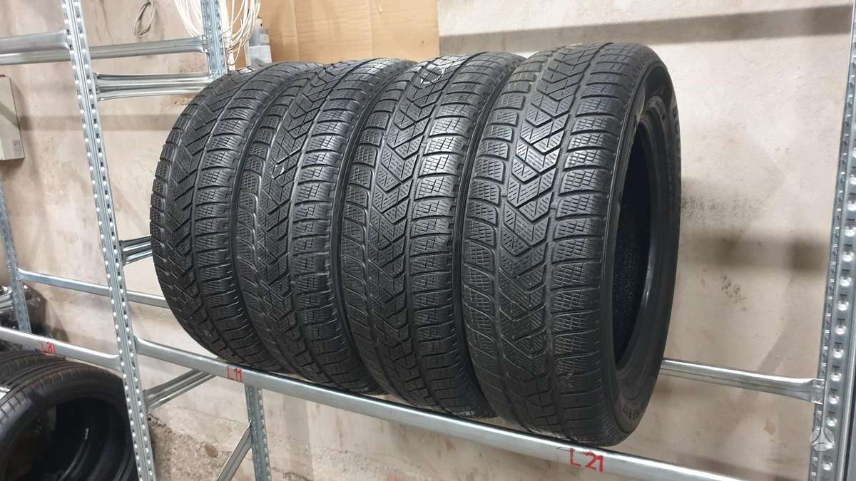 Pirelli SCORPION WINTER, зимние 215/65 R17