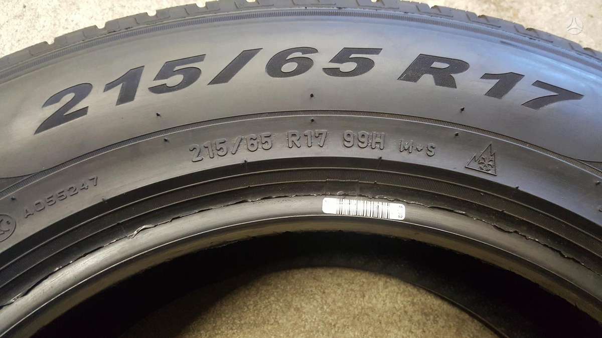 Pirelli SCORPION WINTER, зимние 215/65 R17