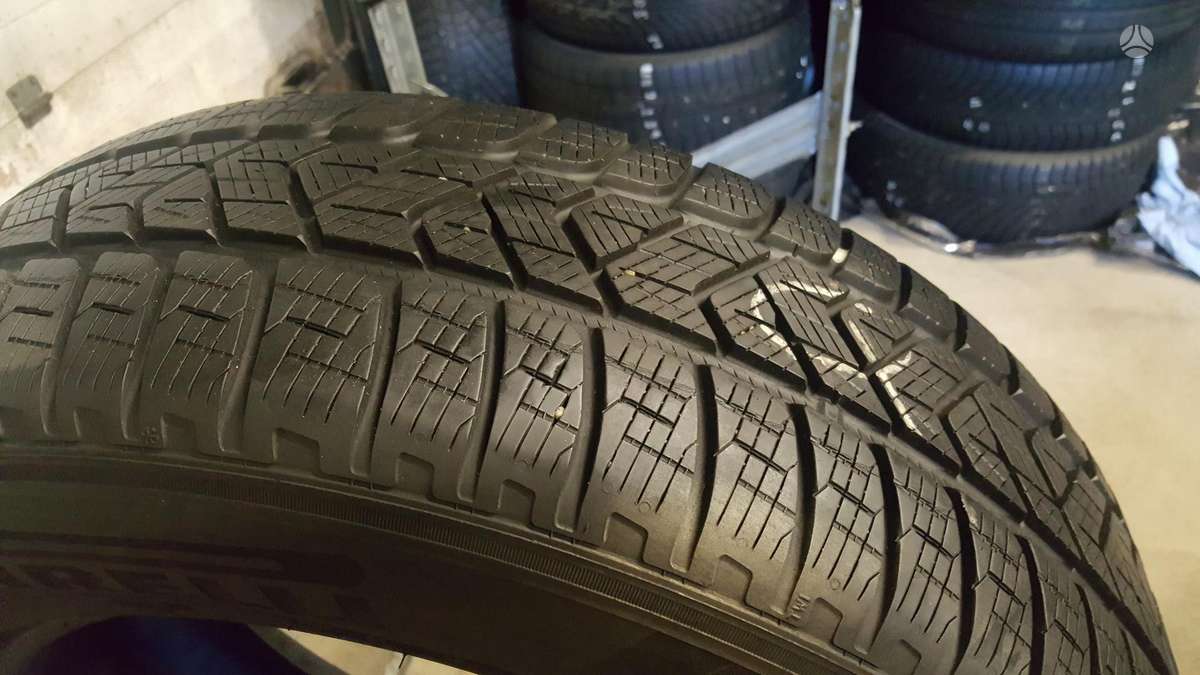 Pirelli SCORPION WINTER, зимние 215/65 R17