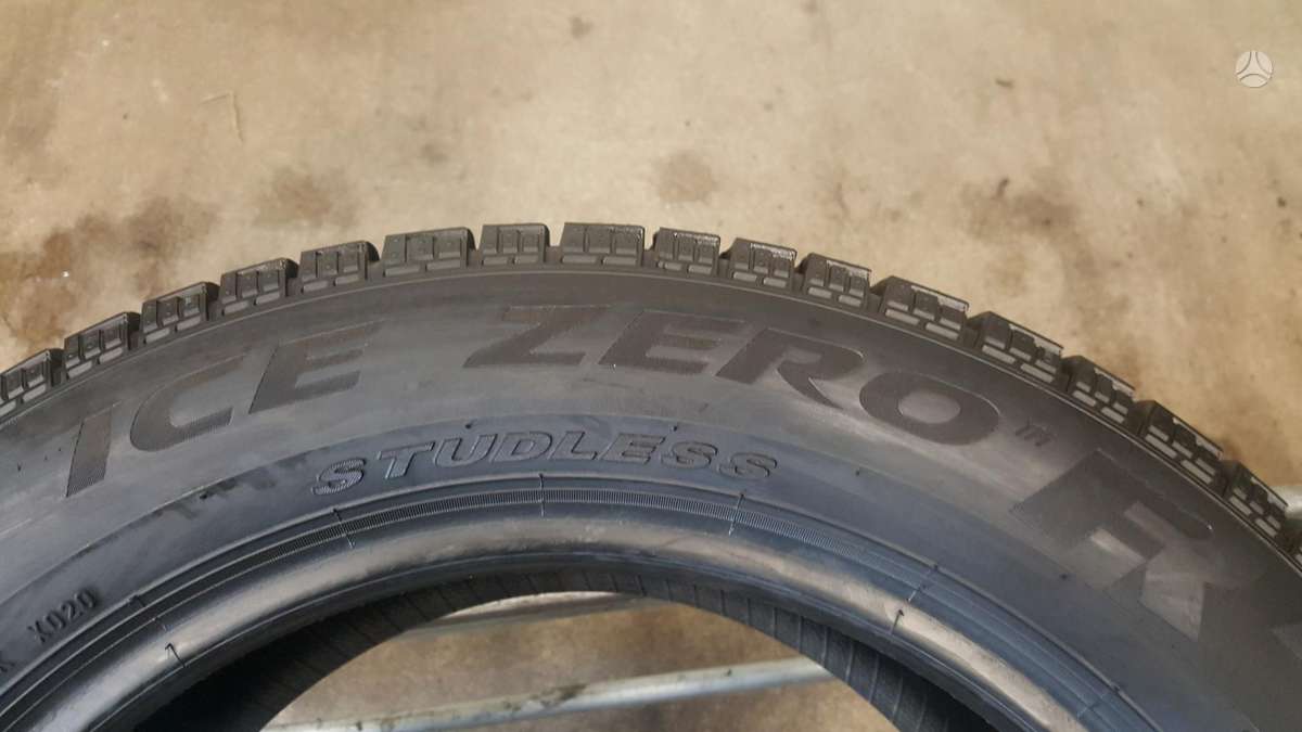 Pirelli IceZero TM, зимние 235/55 R17