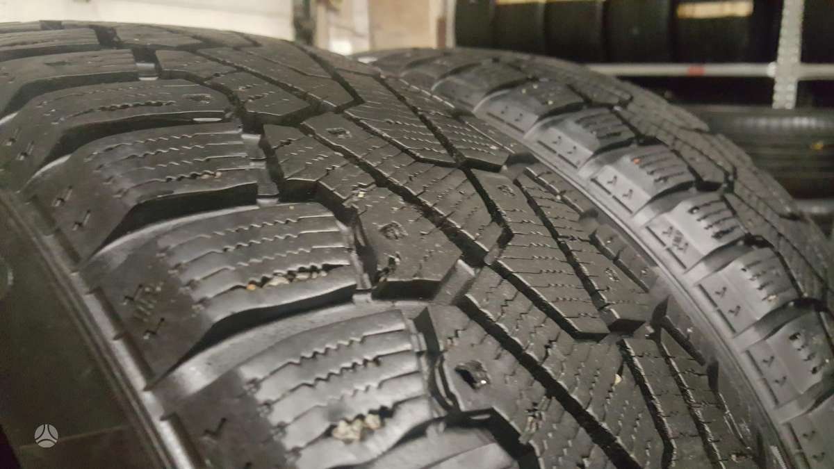 Pirelli ICE ZERO, žieminės 215/55 R17