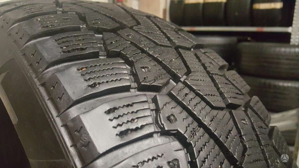 Pirelli ICE ZERO, зимние 215/55 R17