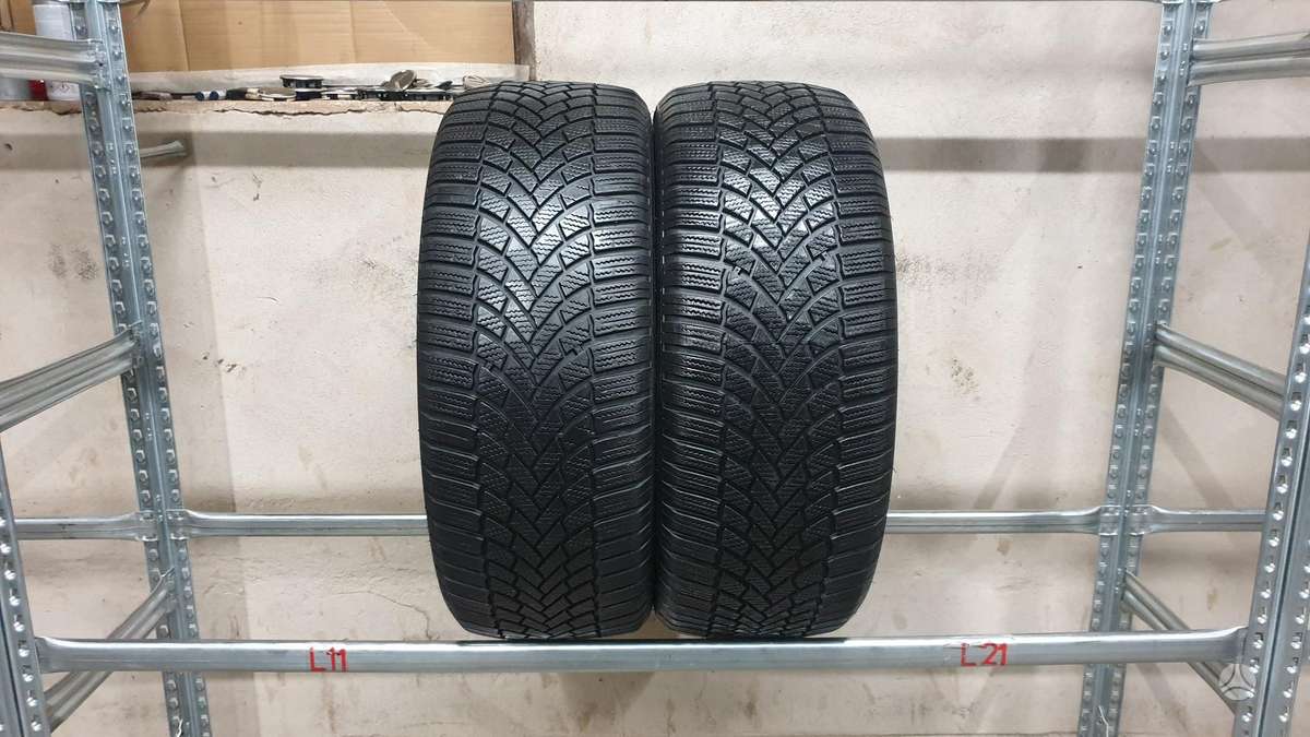 Bridgestone Blizzak LM005, winter 235/50 R19