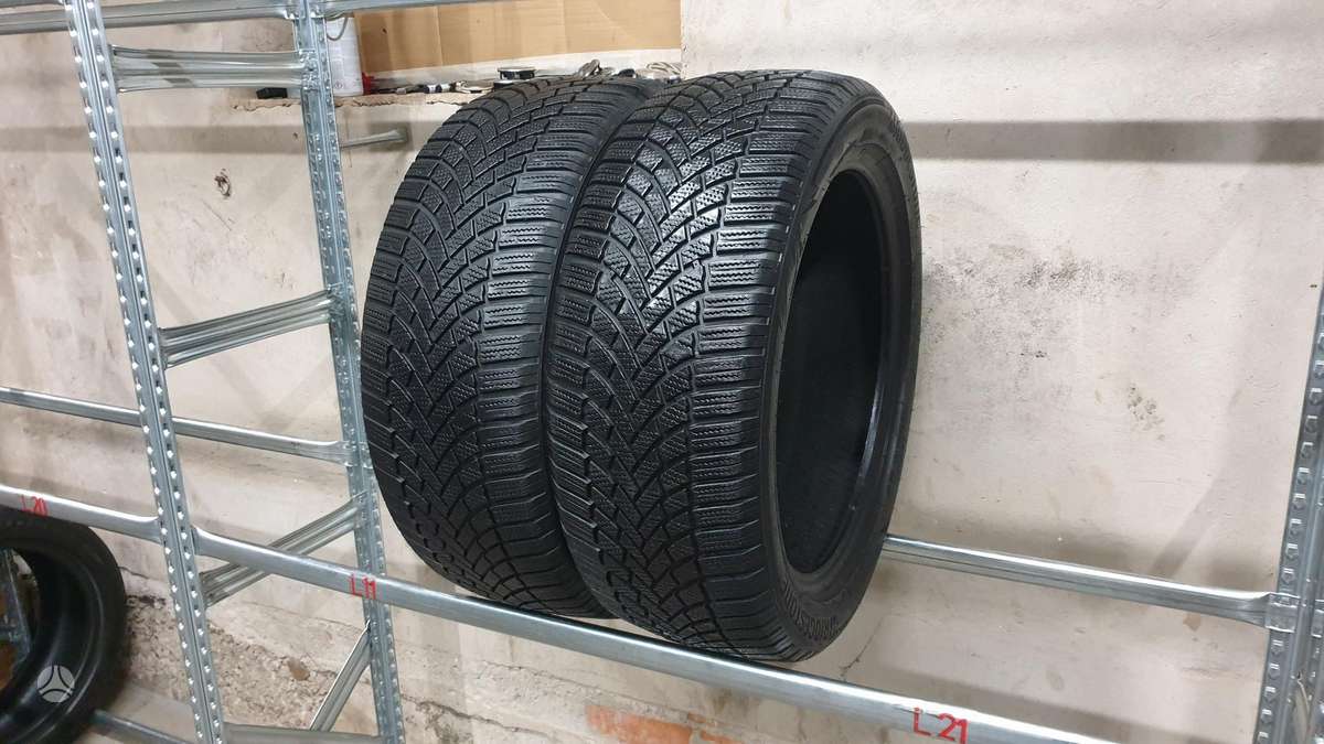 Bridgestone Blizzak LM005, winter 235/50 R19