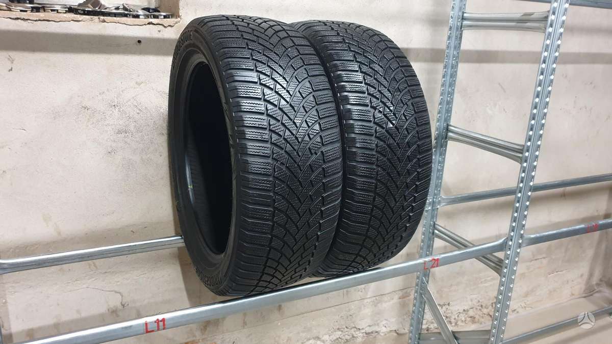 Bridgestone Blizzak LM005, winter 235/50 R19