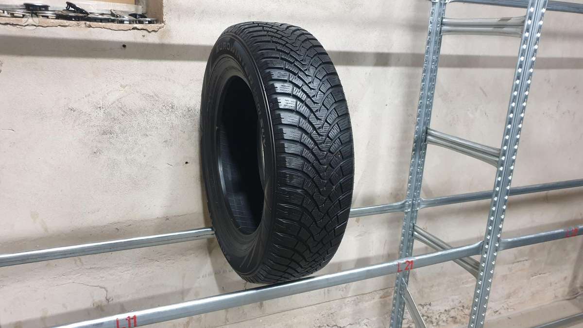 Falken EuroWinter HS01 Suv, зимние 215/65 R17