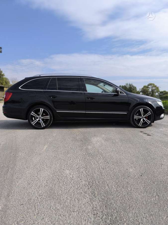 Skoda Superb, 2.0 l., Универсал