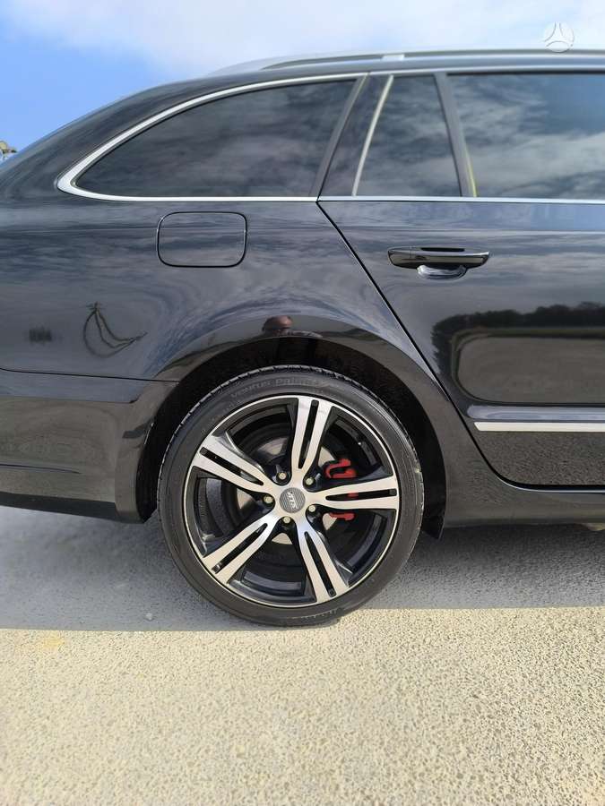 Skoda Superb, 2.0 l., Универсал