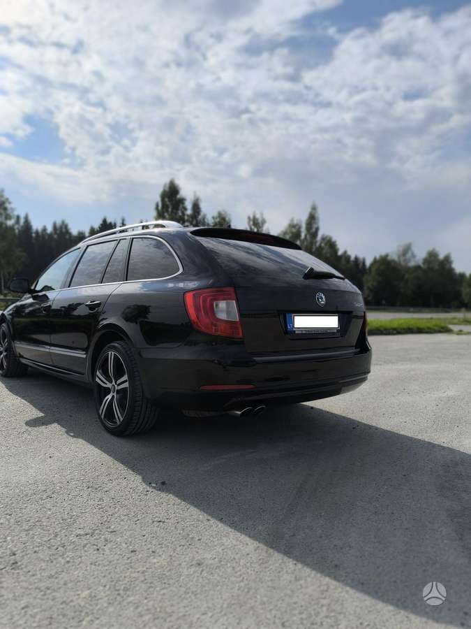 Skoda Superb, 2.0 l., Универсал