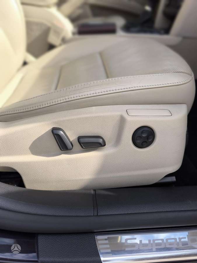 Skoda Superb, 2.0 l., Универсал