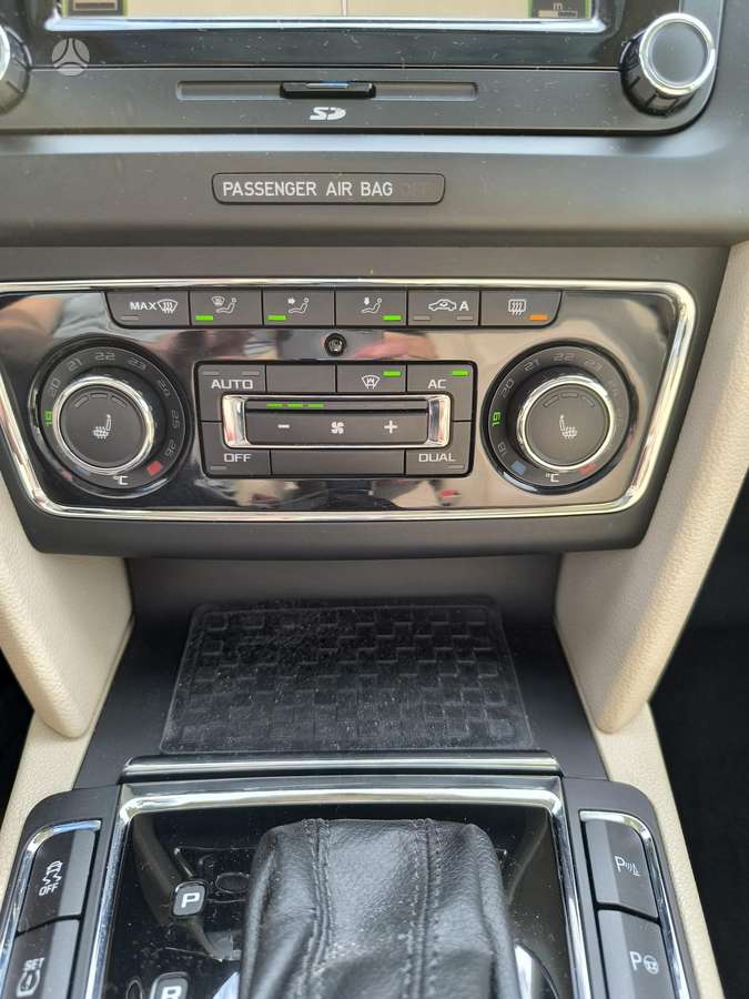 Skoda Superb, 2.0 l., Универсал