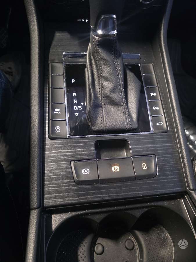 Skoda Superb, 2.0 l., Универсал