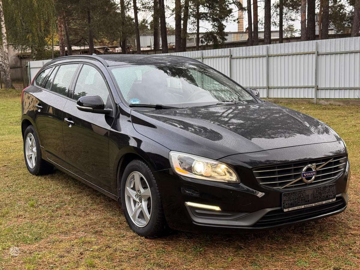Volvo V60, 2.0 l., Хэтчбек