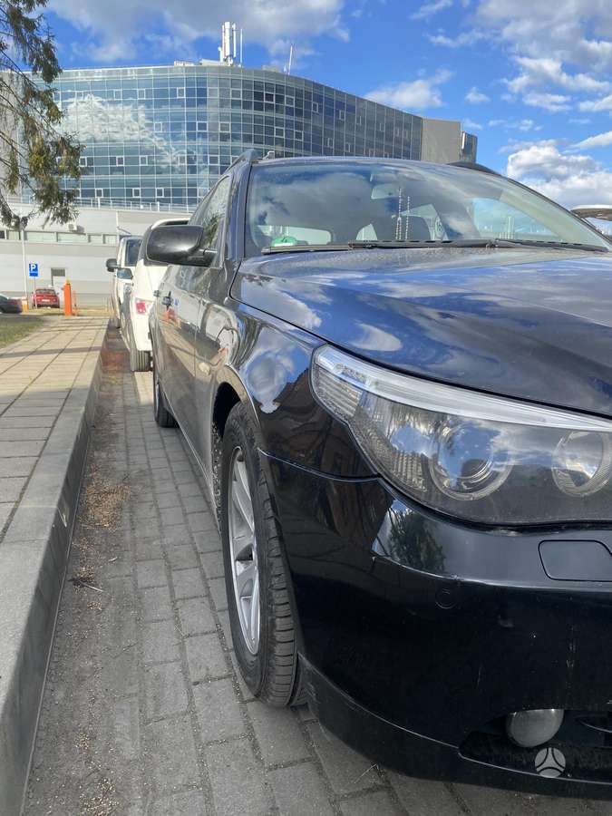 BMW 525, 2.5 l., Универсал