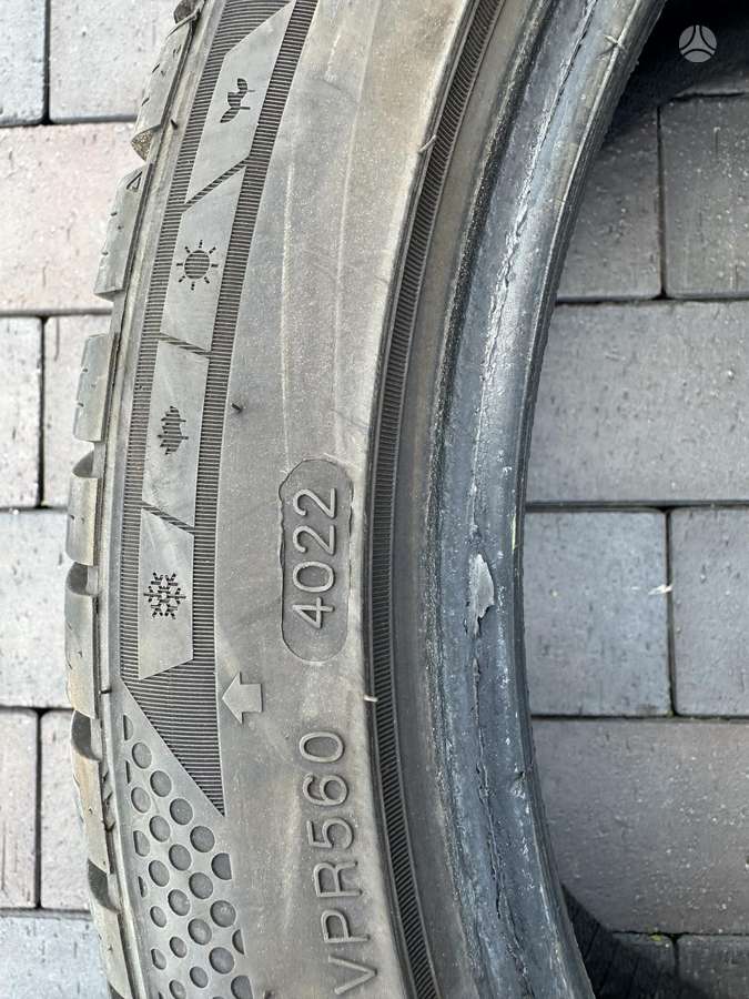 Imperial, winter 225/40 R18