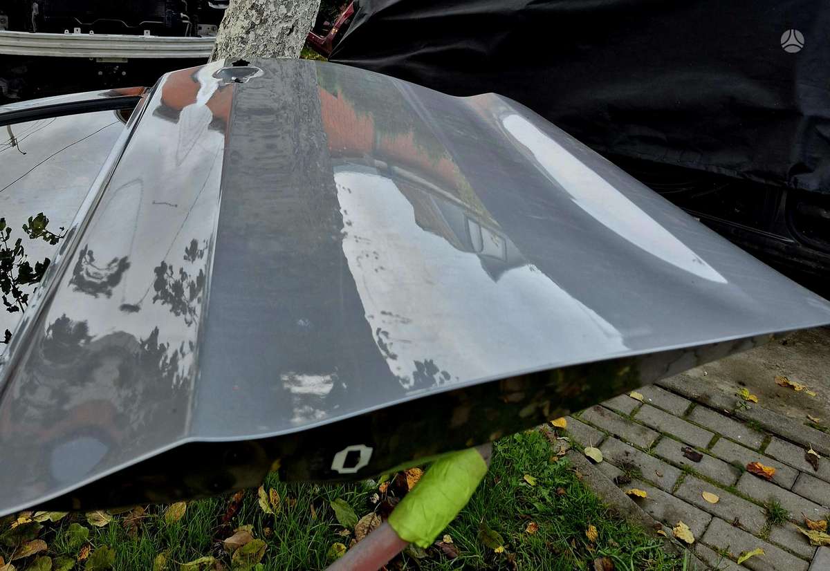 Chrysler Pacifica body parts