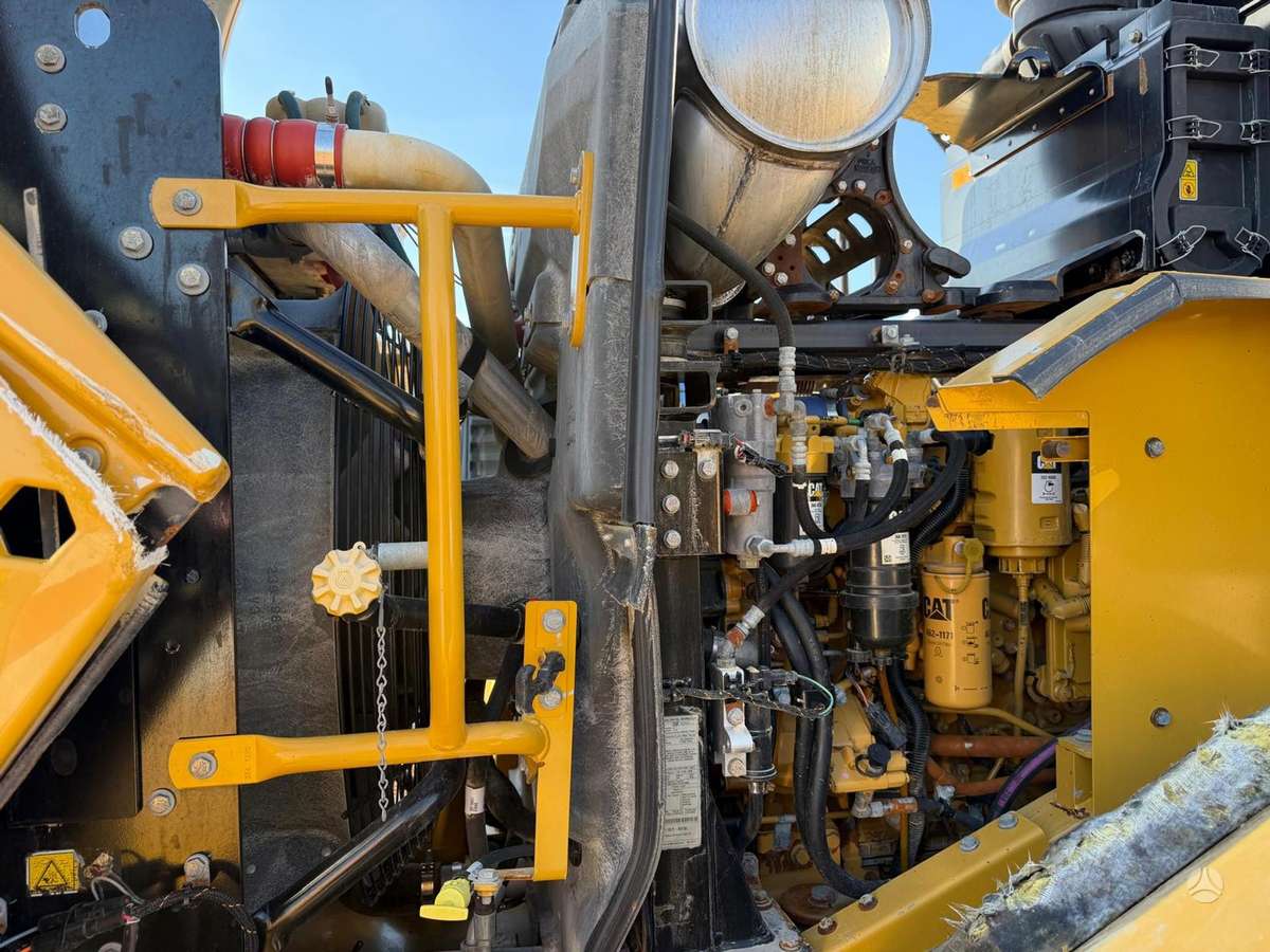 Caterpillar 962K, frontal loader