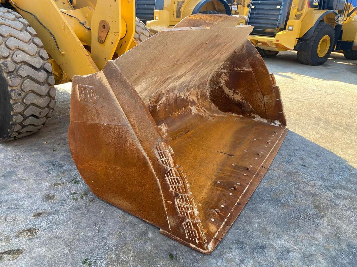 Caterpillar 962K, frontaliniai krautuvai