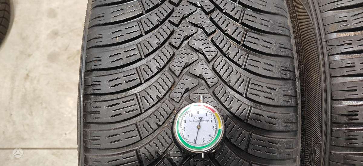 Falken Eurowinter HS01, зимние 245/40 R20