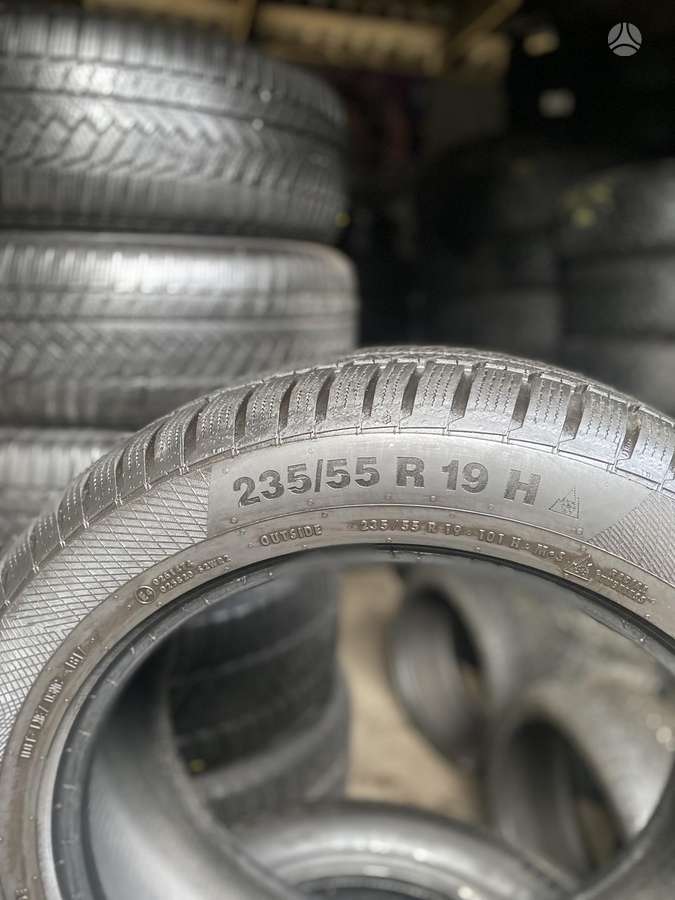 Continental, зимние 235/55 R19
