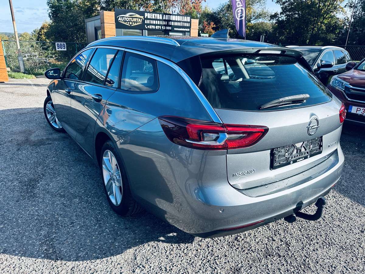 Opel Insignia, 1.6 l., hatchback