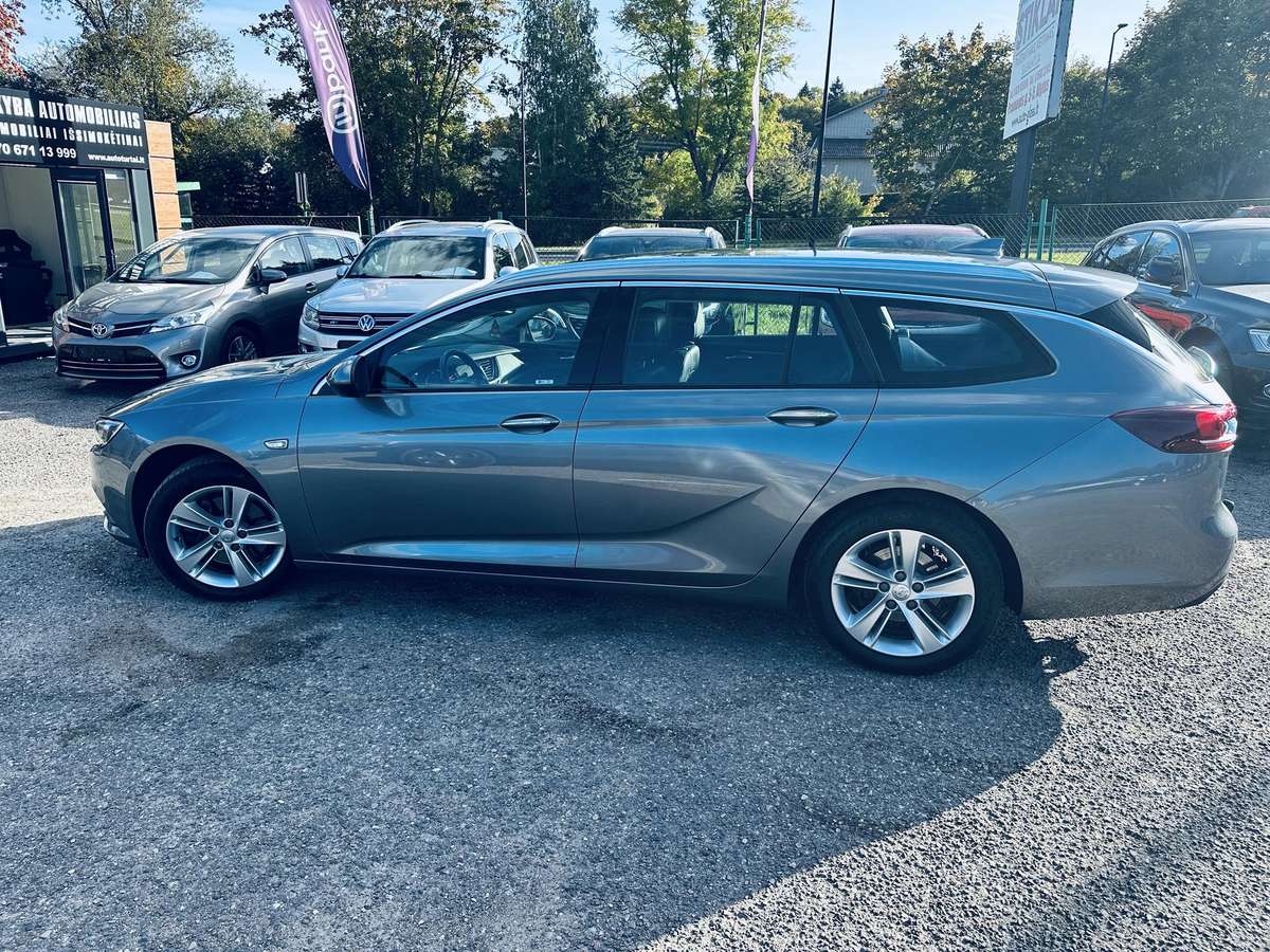 Opel Insignia, 1.6 l., hatchback