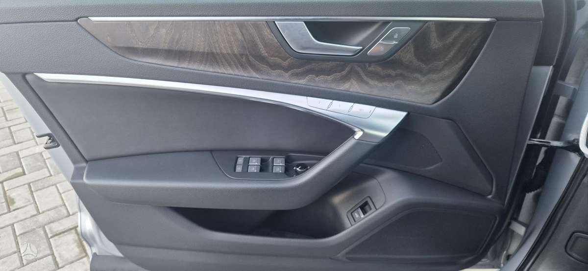 Audi A6, 2.0 l., Универсал