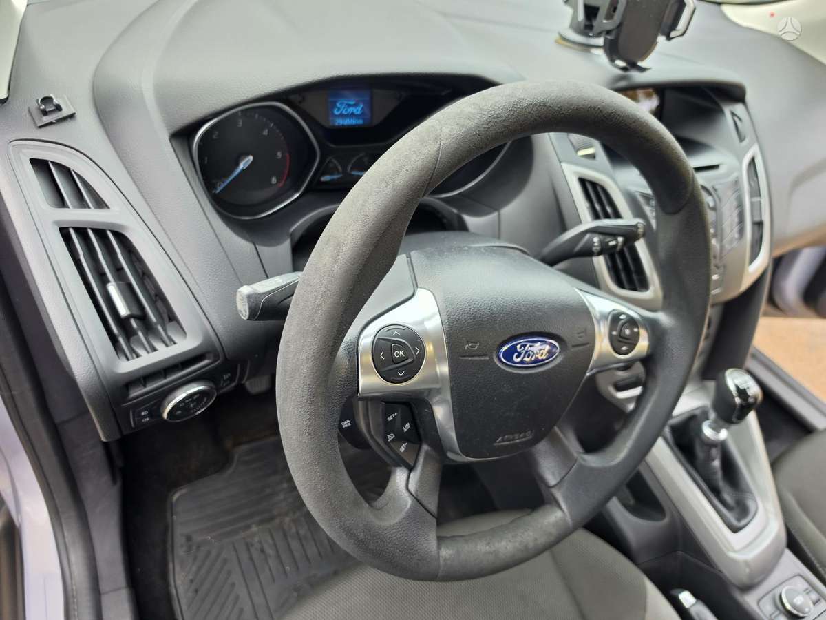 Ford Focus, 1.6 l., Хэтчбек