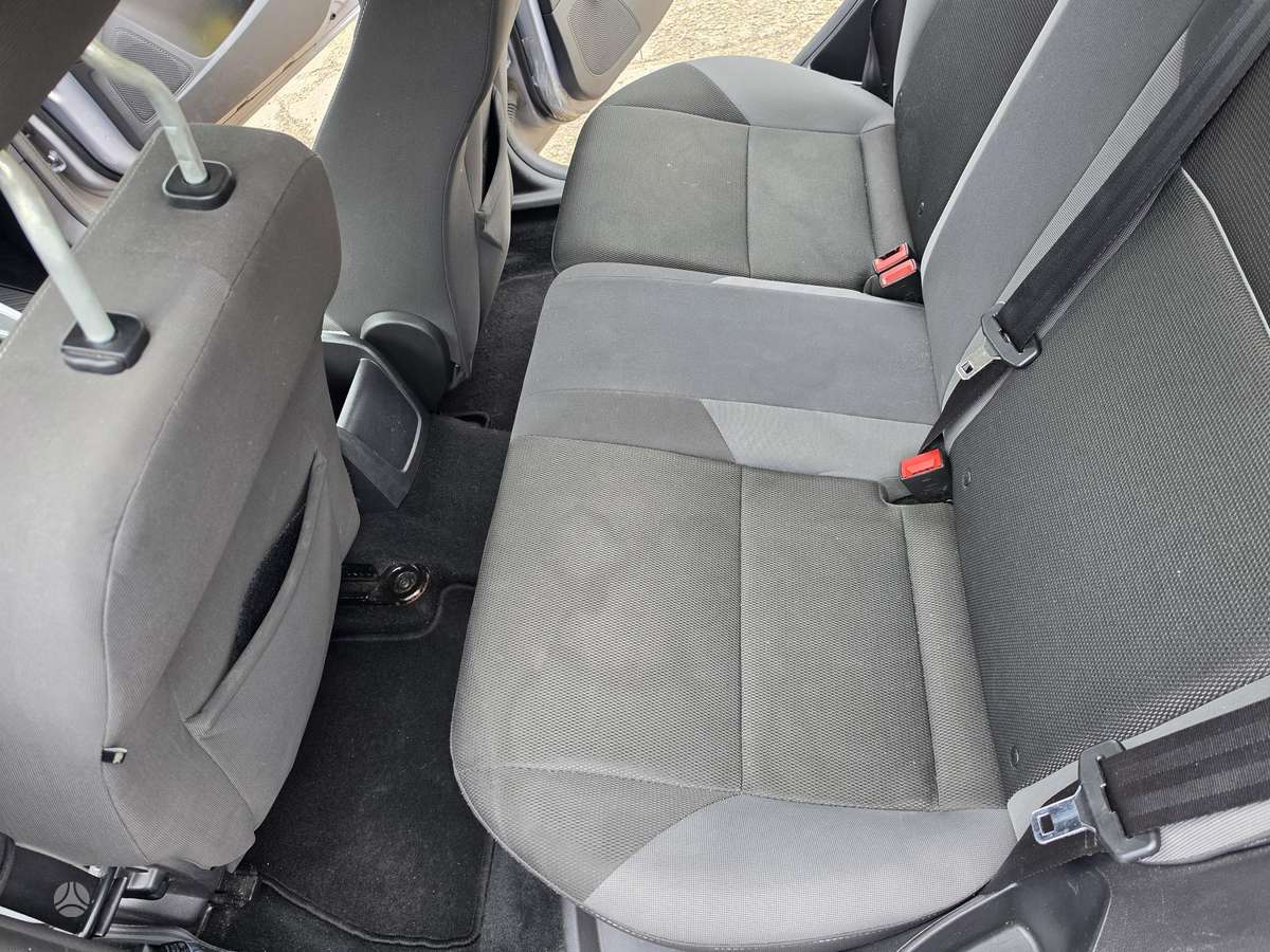 Ford Focus, 1.6 l., Хэтчбек
