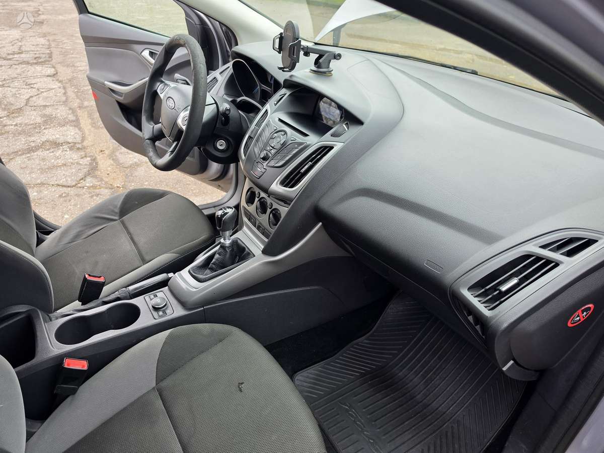 Ford Focus, 1.6 l., Хэтчбек