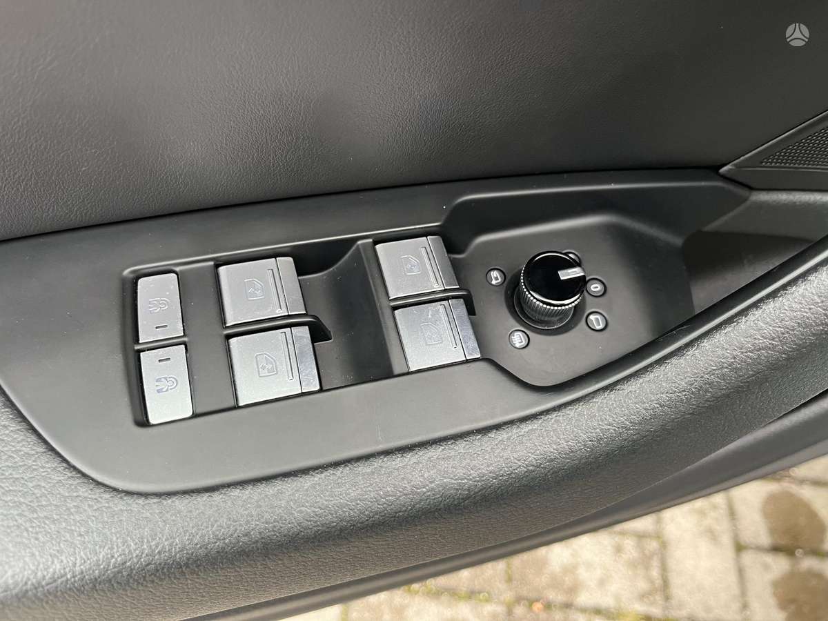 Audi A6, 2.0 l., Универсал