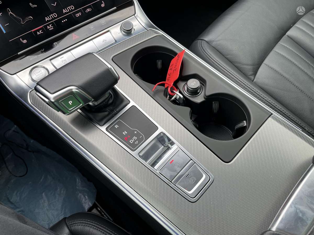 Audi A6, 2.0 l., Универсал